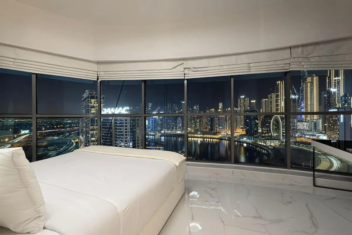 Canal Vista Luxury 2Br In Business Bay Apartment Dubai United Arab Emirates