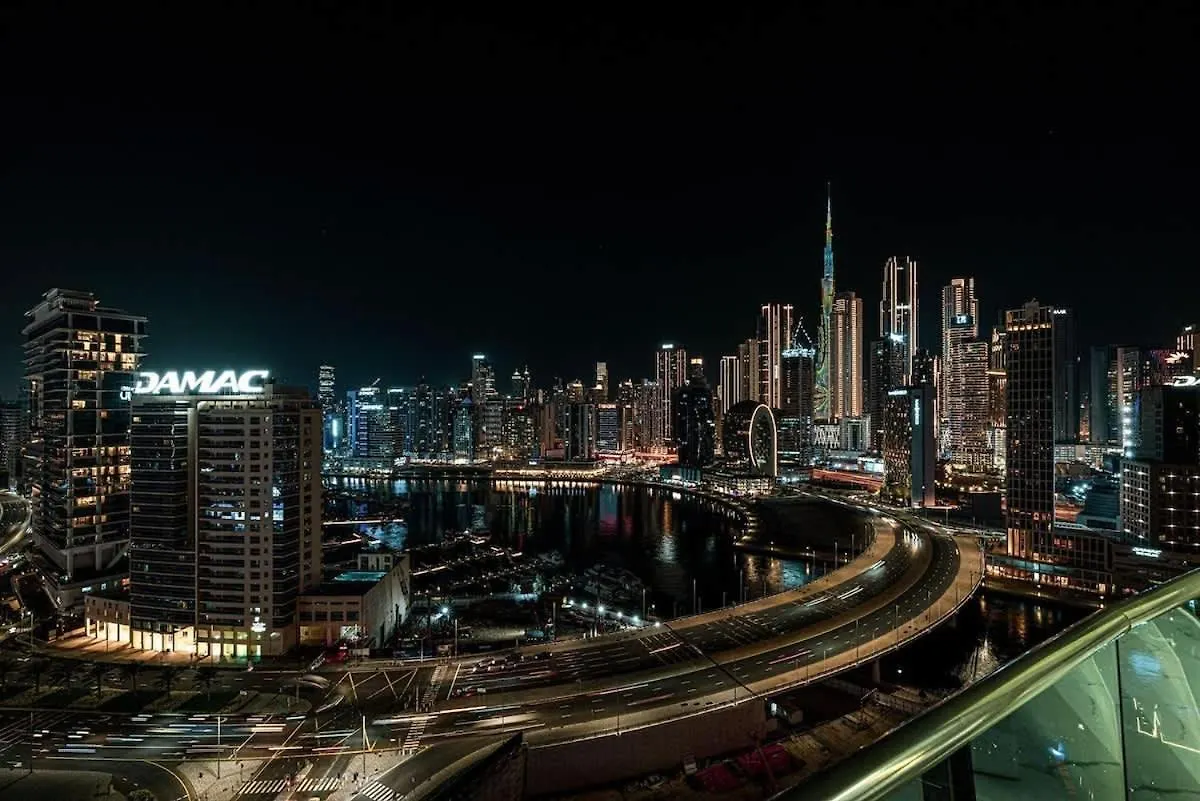 Canal Vista Luxury 2Br In Business Bay Apartment Dubai United Arab Emirates