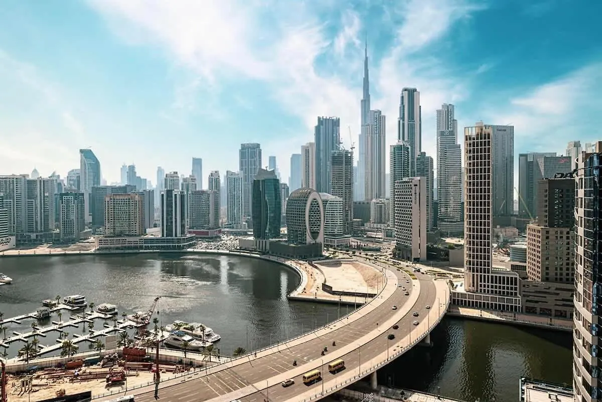 Canal Vista Luxury 2Br In Business Bay Apartment Dubai